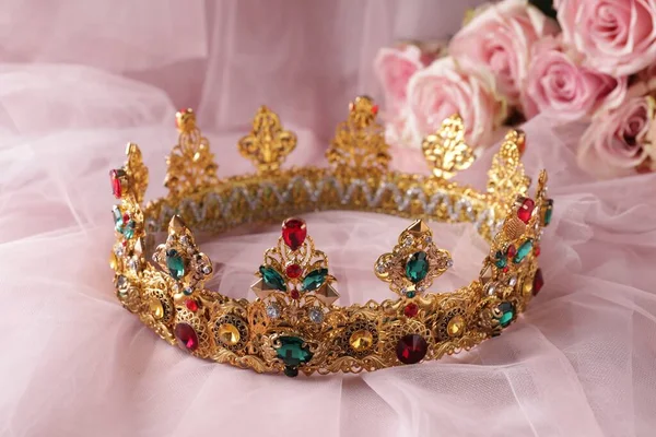 Beautiful Golden Crown Gems Pink Cloth — Foto Stock