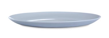 Temiz boş seramik tabak beyaz üzerine izole