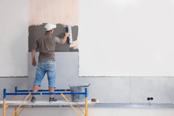 Worker Spreading Adhesive Mix Wall Tile Installation Indoors Back View — Fotografia de Stock
