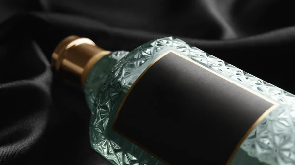 Botella Lujo Perfume Seda Negra Primer Plano —  Fotos de Stock