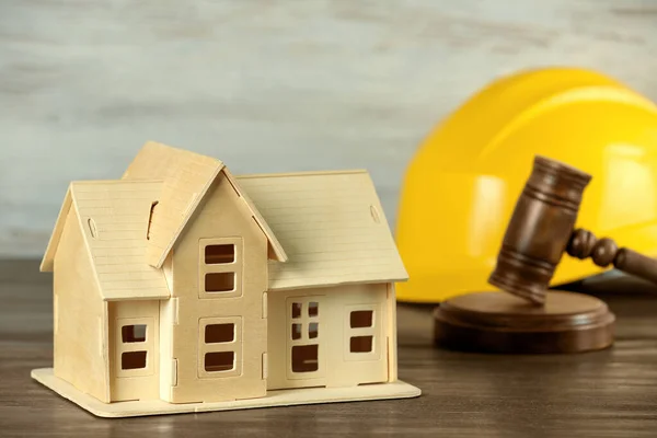 Construction Land Law Concepts Judge Gavel Hardhat House Model Wooden — kuvapankkivalokuva