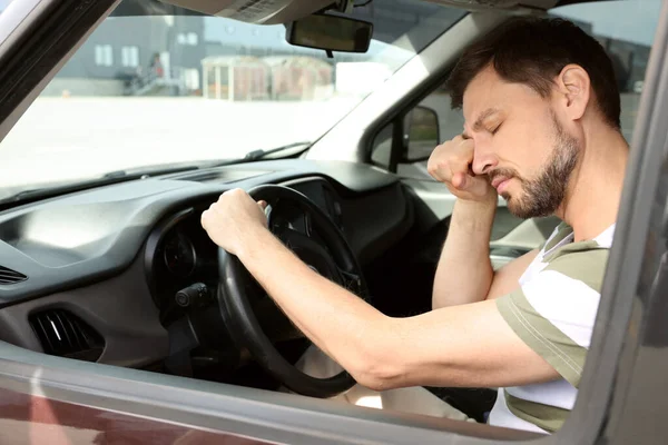 Sleepy Tired Man His Modern Car —  Fotos de Stock
