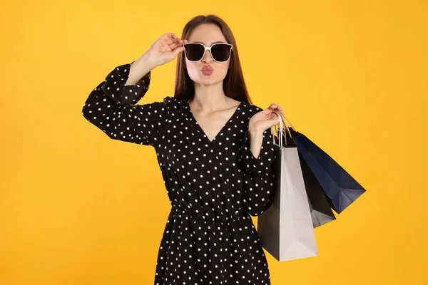 Beautiful Young Woman Shopping Bags Yellow Background Big Sale —  Fotos de Stock