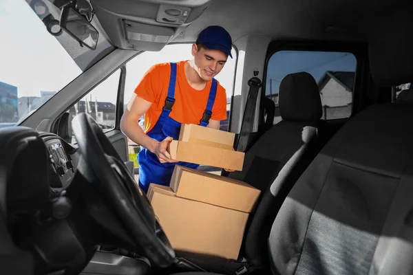 Courier Taking Parcels Car Delivery Service — 스톡 사진