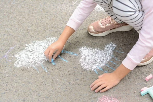 Little Child Drawing White Clouds Chalk Asphalt Closeup — Stockfoto