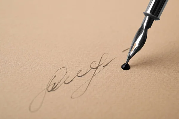 Signing Sheet Paper Fountain Pen Closeup Space Text — Stock fotografie