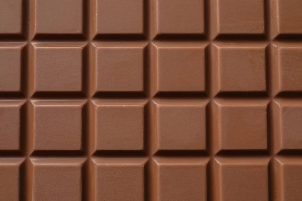 맛있는 초콜릿바를 배경으로 보이는 — 스톡 사진