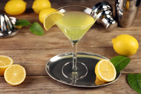 Lemon Martini Cocktail Fresh Fruits Wooden Table — Stockfoto
