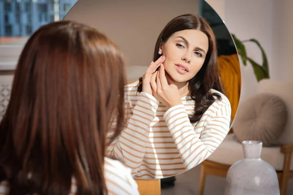Young Woman Looking Mirror Squeezing Pimple Indoors Hormonal Disorders — Stock Photo, Image