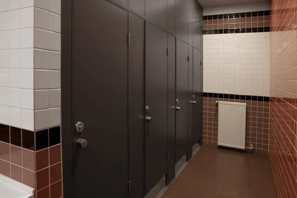 Public Toilet Interior Stalls Tiled Walls — Zdjęcie stockowe