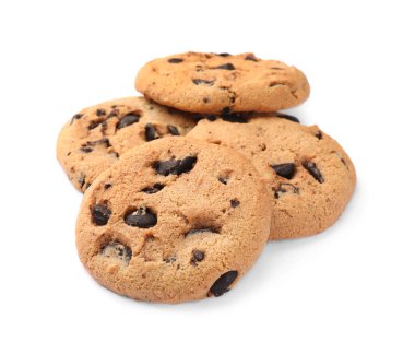 Lezzetli çikolata parçalı kurabiyeler beyaza izole edilmiş