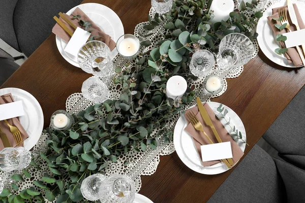 Luxus Asztal Beállítás Gyönyörű Dekorációval Üres Kártyákkal Lapos Fektetés Ünnepi — Stock Fotó