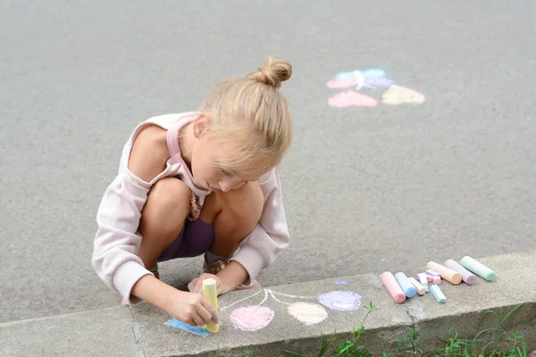 Little Child Drawing Balloons Ukrainian Flag Chalk Curb Outdoors Space — Stockfoto