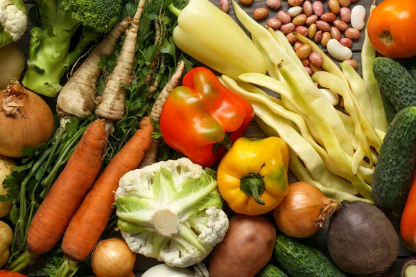 Diferentes Verduras Frescas Como Fondo Vista Superior Recolección Del Agricultor — Foto de Stock