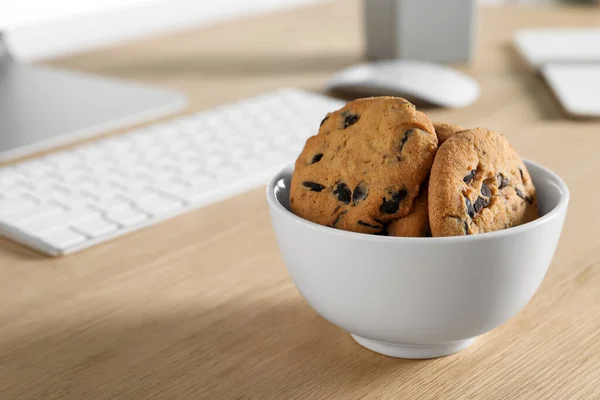 Chocolate Chip Cookies Wooden Table Workplace Closeup Space Text — Stock Photo, Image