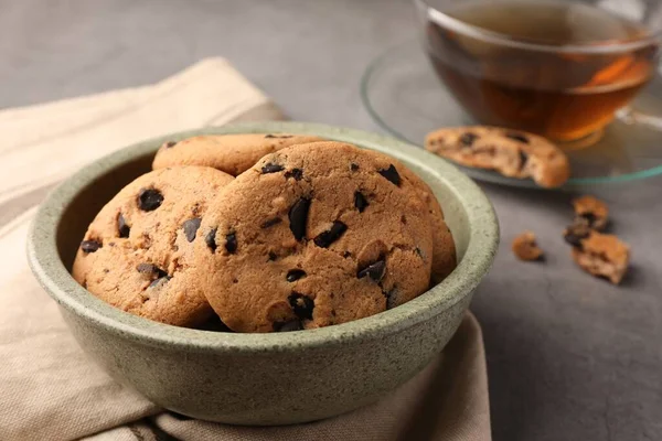 Delicious Chocolate Chip Cookies Tea Grey Table Closeup — Stock Photo, Image