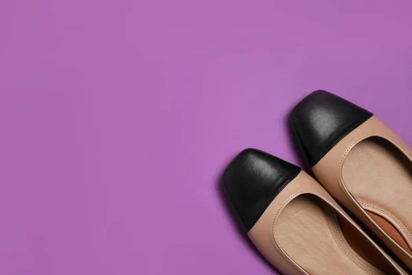 Pair New Stylish Square Toe Ballet Flats Purple Background Flat — Stock Photo, Image