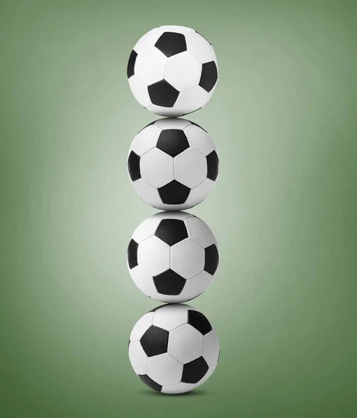 Пачка Футбольных Мячей Бледно Зеленом Фоне — стоковое фото