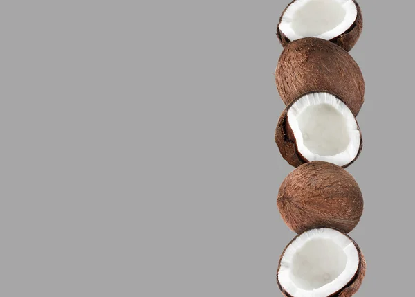 Stapel Frischer Kokosnüsse Auf Hellgrauem Hintergrund Raum Für Text — Stockfoto