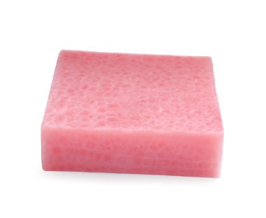 Beyaz arka planda sabun çubuğu. Kişisel temizlik.