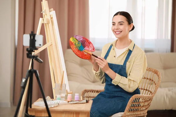 Profesor Llevando Cabo Clases Pintura Línea Casa Tiempo Para Hobby —  Fotos de Stock