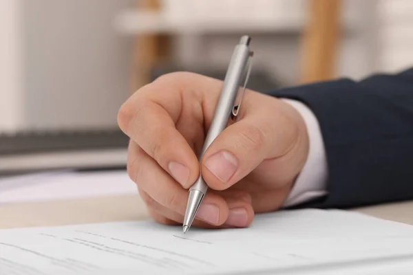 Man Signing Document Table Closeup View — Foto de Stock