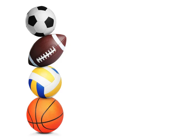 Стек Различных Спортивных Мячей Белом Фоне — стоковое фото