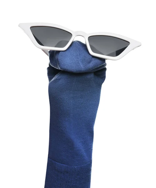 Αστεία Μαριονέτα Κάλτσα Γυαλιά Ηλίου Απομονωμένη Λευκό — Φωτογραφία Αρχείου