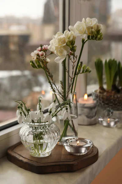 실내에 아름다운 촛불들 — 스톡 사진