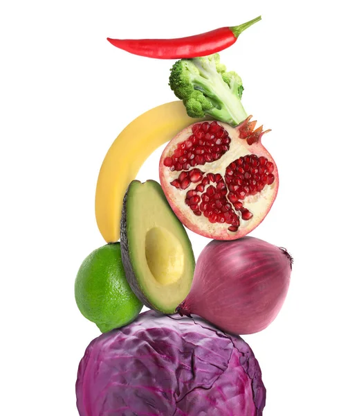 Pilha Diferentes Vegetais Frutas Isoladas Branco — Fotografia de Stock