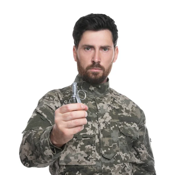 Στρατιώτης Που Κρατάει Χειροβομβίδα Λευκό Φόντο Στρατιωτική Θητεία — Φωτογραφία Αρχείου