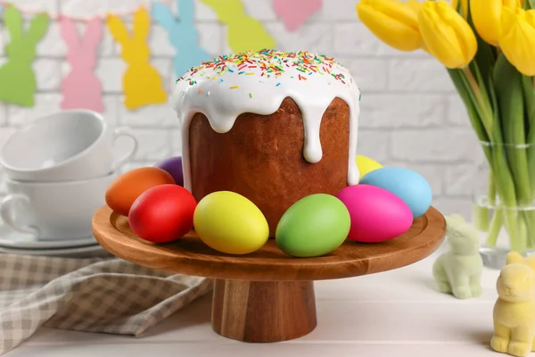 Stand Tasty Easter Cake Decorated Eggs White Wooden Table — 图库照片