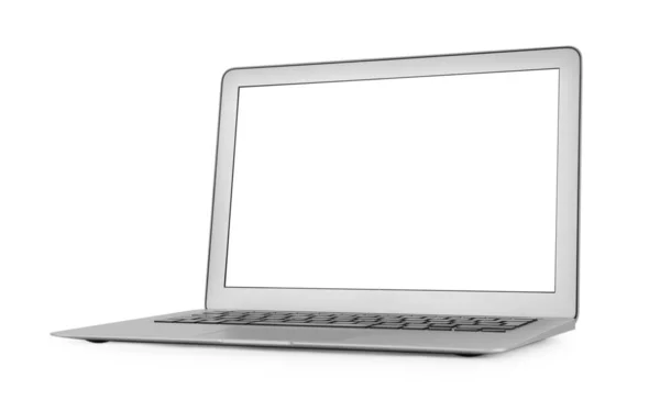 Сучасний Ноутбук Порожнім Екраном Ізольовано Білому — стокове фото