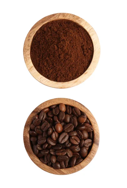 Kommen Gemalen Koffie Bonen Witte Achtergrond Bovenaanzicht — Stockfoto
