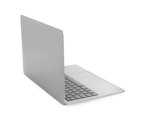 흰색으로 새로운 노트북입니다 — 스톡 사진