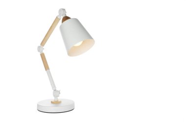Modern masa lambası beyaza izole edilmiş.