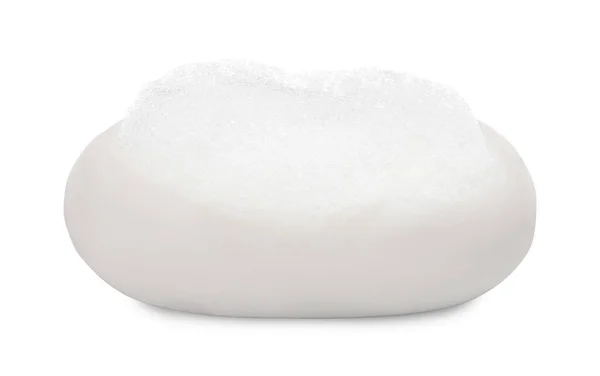 白い背景にふわふわ泡の石鹸バー — ストック写真