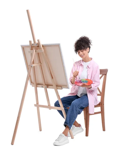 Jovem Pintura Mulher Cavalete Com Tela Contra Fundo Branco — Fotografia de Stock