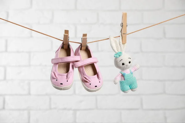 Sapatos Bebê Rosa Bonito Secagem Brinquedo Crochê Linha Lavagem Contra — Fotografia de Stock