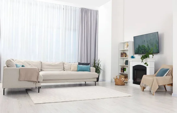 Interior Ruang Tamu Bergaya Dengan Sofa Nyaman Set Dan Perapian — Stok Foto