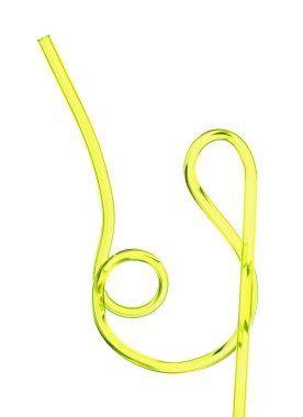 Sarı plastik kokteyl tüpü beyaza izole edilmiş.