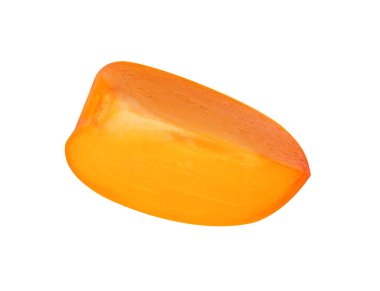 Lezzetli, sulu bir hurma parçası beyaza izole edilmiş.