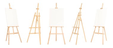 Tahta sehpa beyaz, farklı taraflarda.