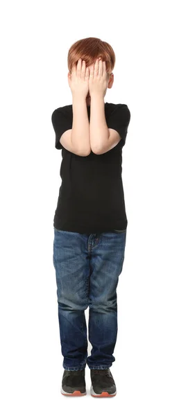 Chlapec Zakrývá Tvář Rukama Bílém Pozadí Šikana Dětí — Stock fotografie