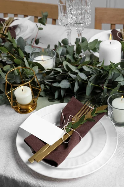 Luxuriöse Tischdekoration Mit Schönem Dekor Und Leerer Karte Festliches Dinner — Stockfoto