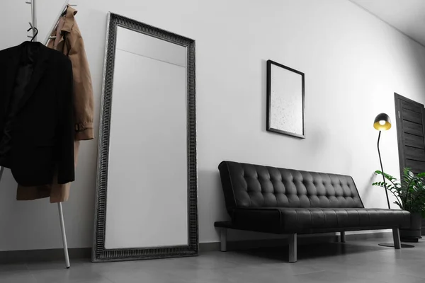 Coat Rack Stylish Leather Sofa Large Mirror White Wall Hallway — Stock Photo, Image