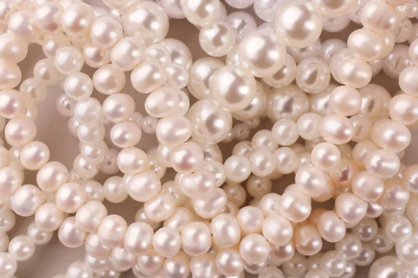 Elegantes Collares Perlas Como Fondo Vista Superior — Foto de Stock