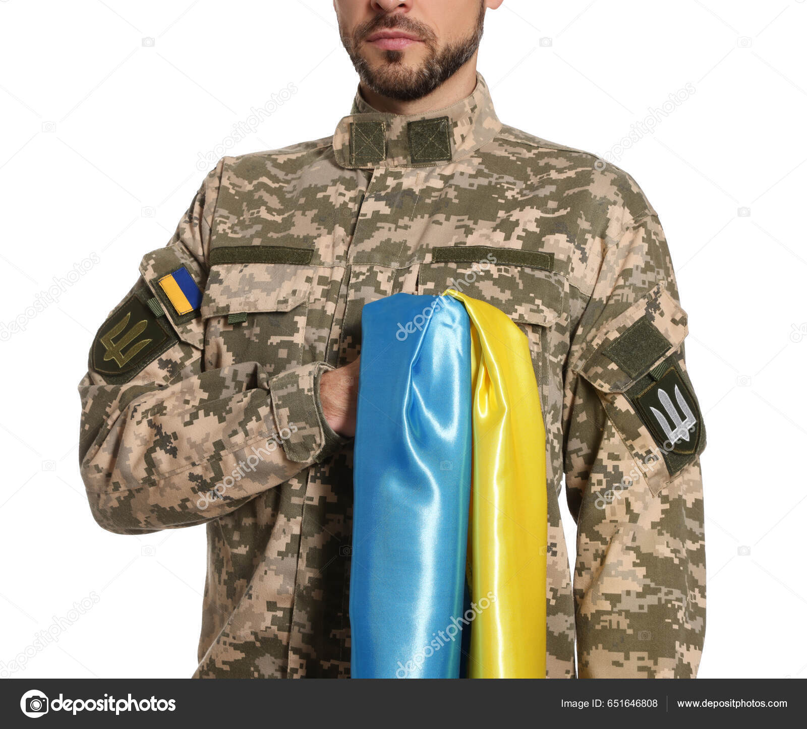 Soldado Uniforme Militar Con Bandera Ucraniana Sobre Fondo Blanco