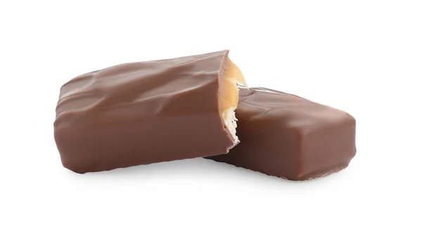 Kousky Čokoládových Tyčinek Karamelem Bílém Pozadí — Stock fotografie