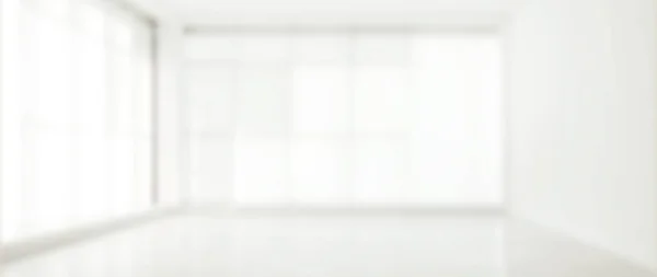 Quarto Vazio Com Parede Branca Janelas Panorâmicas Vista Turva Design — Fotografia de Stock